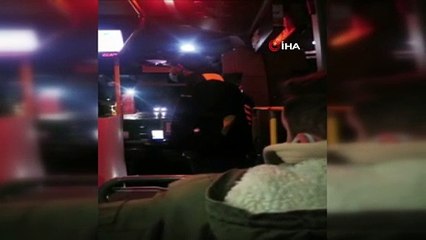 İş kıyafetiyle dolmuşa bindi diye bakın neler oldu! Bu nasıl pişkinlik?