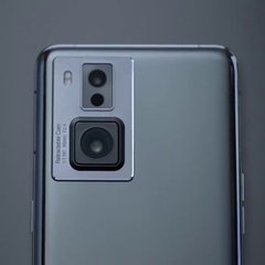 Oppo Retractable rear camera phone Trailer.