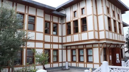 Tokyo Yunus Emre Enstitüsü'nde "Ertuğrul Geçmişin Aynası" fotoğraf sergisi