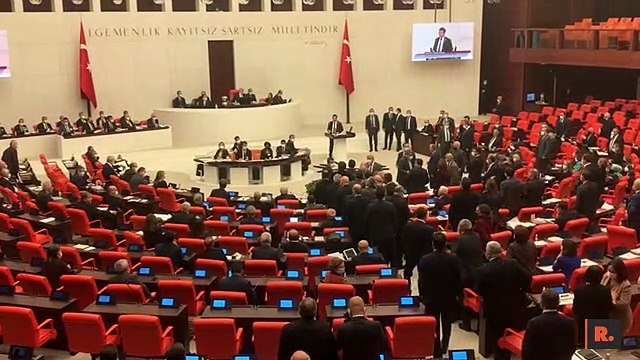 Süleyman Soylu hakaret etti, TBMM'de yumruklu kavga çıktı