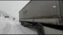 Antalya-Konya kara yolunda yoğun kar yağışı etkili oldu