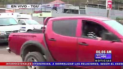 ¡Herido! Motociclista "a tranca" impacta con microbús en col. Cerro Grande