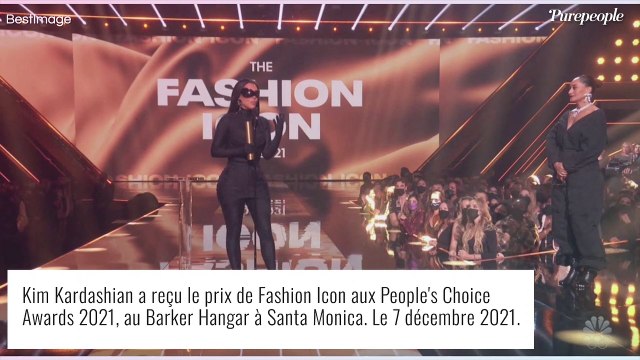 Kim Kardashian se la joue Batman : les lunettes de l'icône mode font sensation