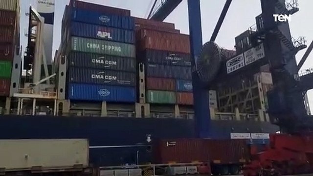 رغم سوء الأحوال الجوية.. ميناء غرب بورسعيد يواصل إستقبال السفن وإغلاق ميناء شرق بورسعيد مؤقتا