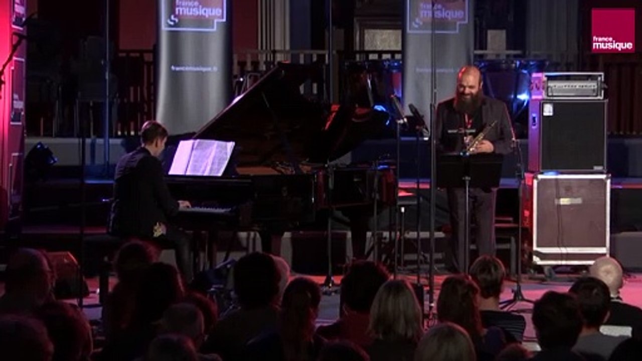 Béla Bartók : Six Danses populaires roumaines I. Bot tánc / Jocul cu bâtă (Danse du bâton)