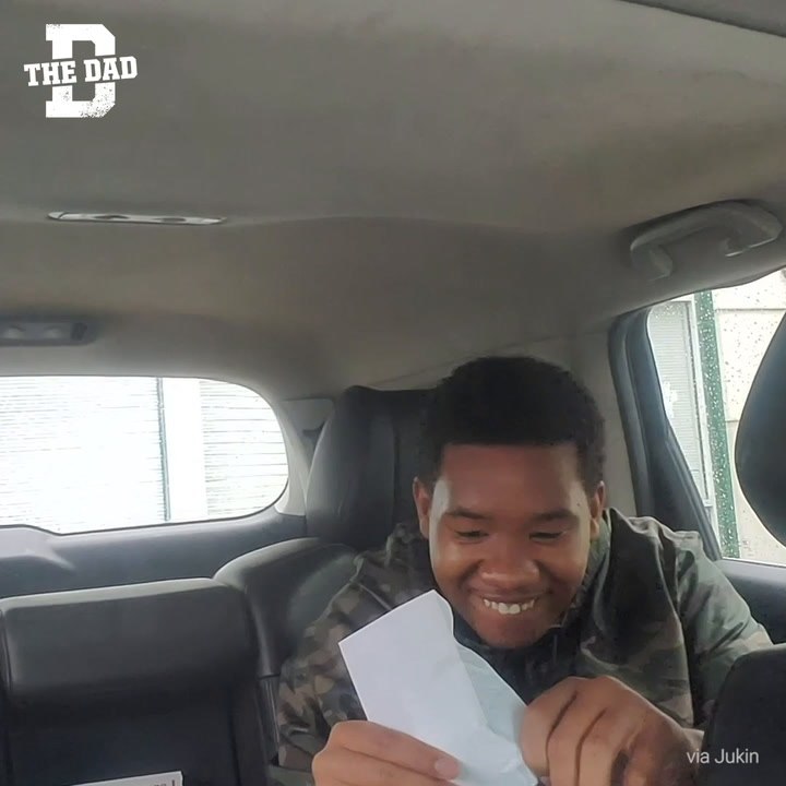 Db - Kid Gets First Paycheck