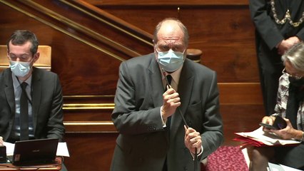 Zemmour : « Il est incapable d’assurer la sécurité dans son propre meeting », raille Dupond-Moretti.