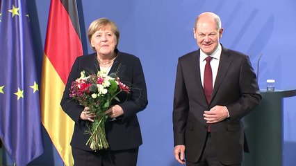 Olaf Scholz promete um novo começo para a Alemanha