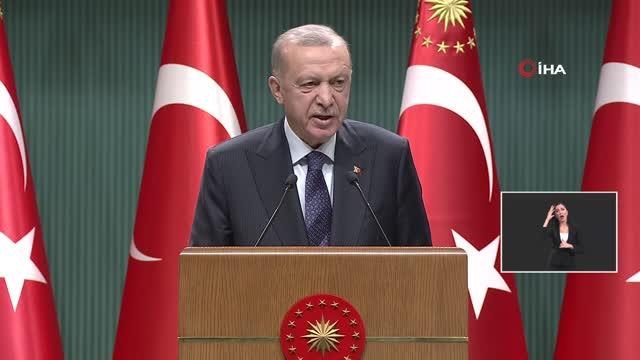 Son dakika haberleri! Cumhurbaşkanı Erdoğan: Türkiye tarihinin en kritik ekonomik mücadelelerinden birini verirken, fırsatçılık peşinde koşanları ne millet ne tarih ne de...
