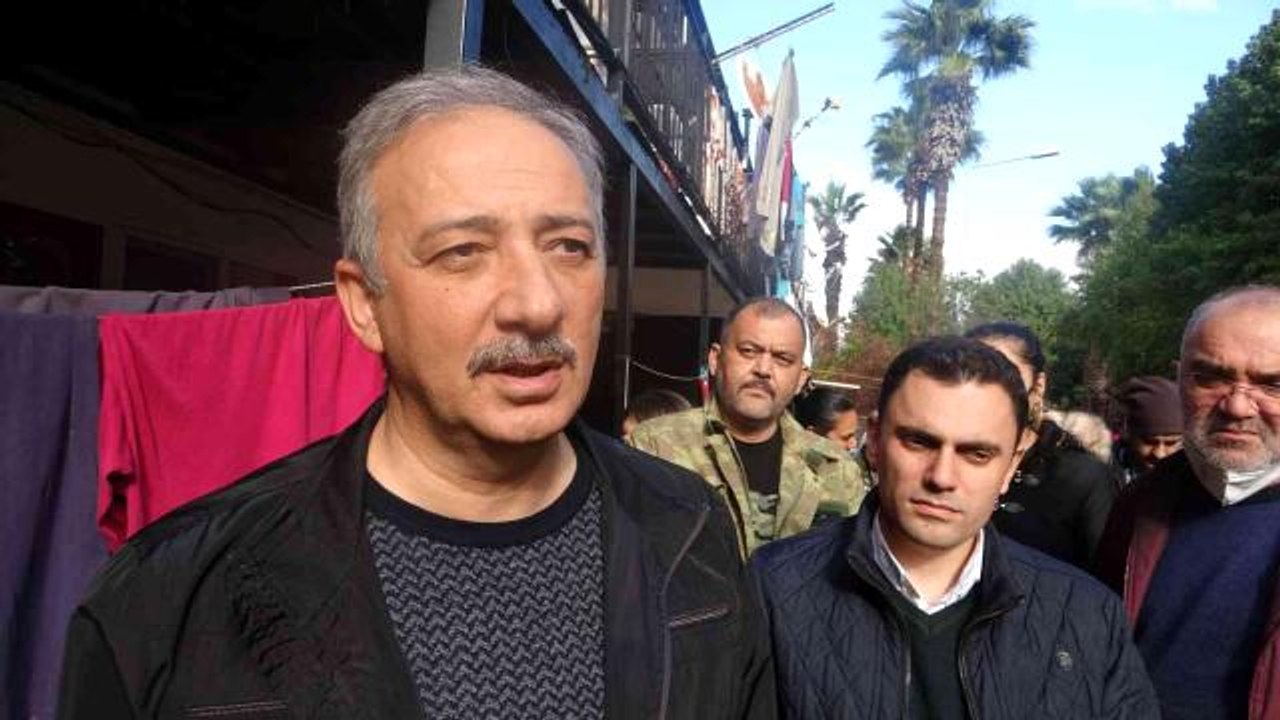 AK Parti Muğla il ve Marmaris ilçe yönetimi selzede aileleri yalnız bırakmadı