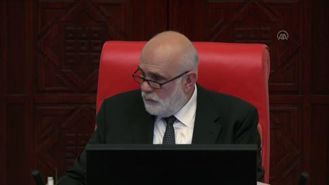 Bakan Varank: "Hedefimiz Milli Teknoloji Hamlesi ruhuyla üreterek büyüyen Türkiye'yi inşa etmektir "