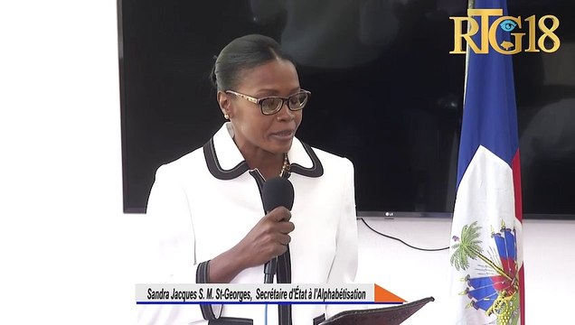 Seremoni enstalasyon Sandra Jacques Suzette Michel Saint-Georges kòm sekretè deta alfabetizasyon.
