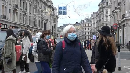 Reino Unido reintroduce restricciones para frenar la expansión de ómicron