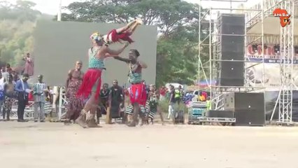 Festival Nihidaley 2021 : Prestation des jongleurs d'enfants de Binhouin