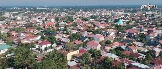 Mira Putri - Bukti Cinta (Official Music Video)