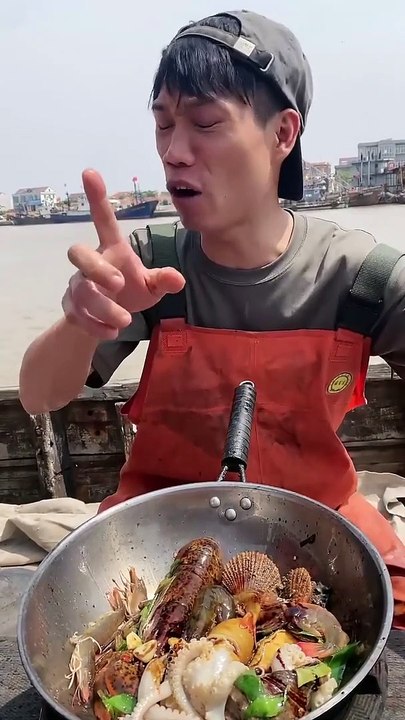 Live broadcast Fisherman cooking seafood so yummy and deliceous - mukbang seafood 2021