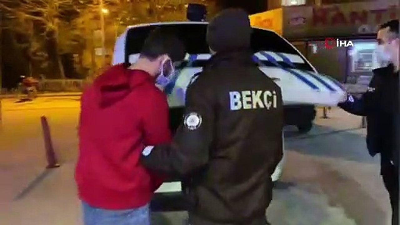 Çaldığı kabloları yakarken suçüstü yakalandı