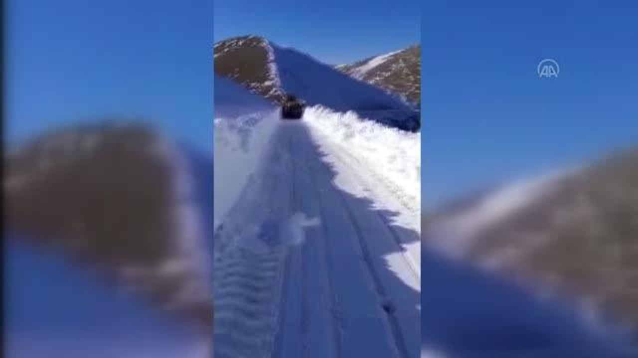 Kar ve tipi nedeniyle mahsur kalan 2 kişi kurtarıldı