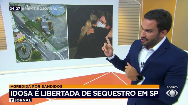 Uma idosa de 75 anos foi agredida por bandidos em frente à própria casa, na zona norte de São Paulo. A vítima contou que viveu momentos de terror nas mãos dos bandidos e foi obrigada a transferir dinheiro para quadrilha.