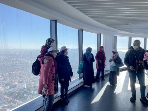 Özel Gereksinimli Bireyler, Çamlıca Kulesi ve Çamlıca Camisi'ni gezdi