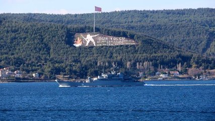 Son dakika haberi: Rus savaş gemisi ve askeri römorkörü Çanakkale Boğazı'ndan geçti
