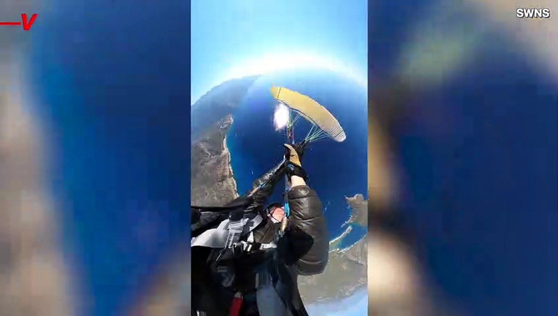 ⁣Must See! This is the Moment a Skydiver Gets Tangled in Their Chute and the Reserve Fails to Open