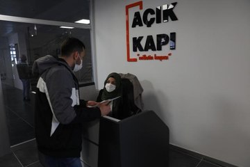 Son dakika... Kapaklı Hükümet Konağı'nda "Açık Kapı" uygulaması başladı