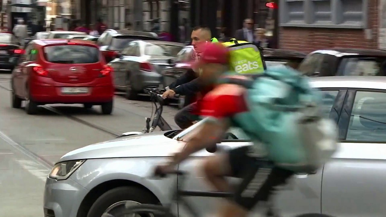 Mehr Arbeitsrechte: EU-Kommission will Plattformarbeiter absichern