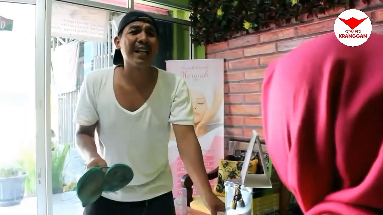 funny comedy trailer - terjepit