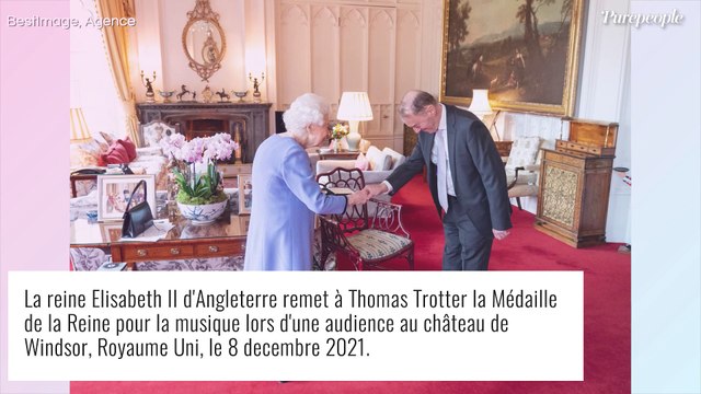 Elizabeth II dévoile un cliché de famille inédit, entourée de ses arrière-petits-enfants