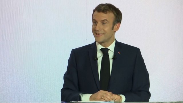 Macron : Pour la première fois de notre histoire, nous avons une question liant la candidature et les discothèques