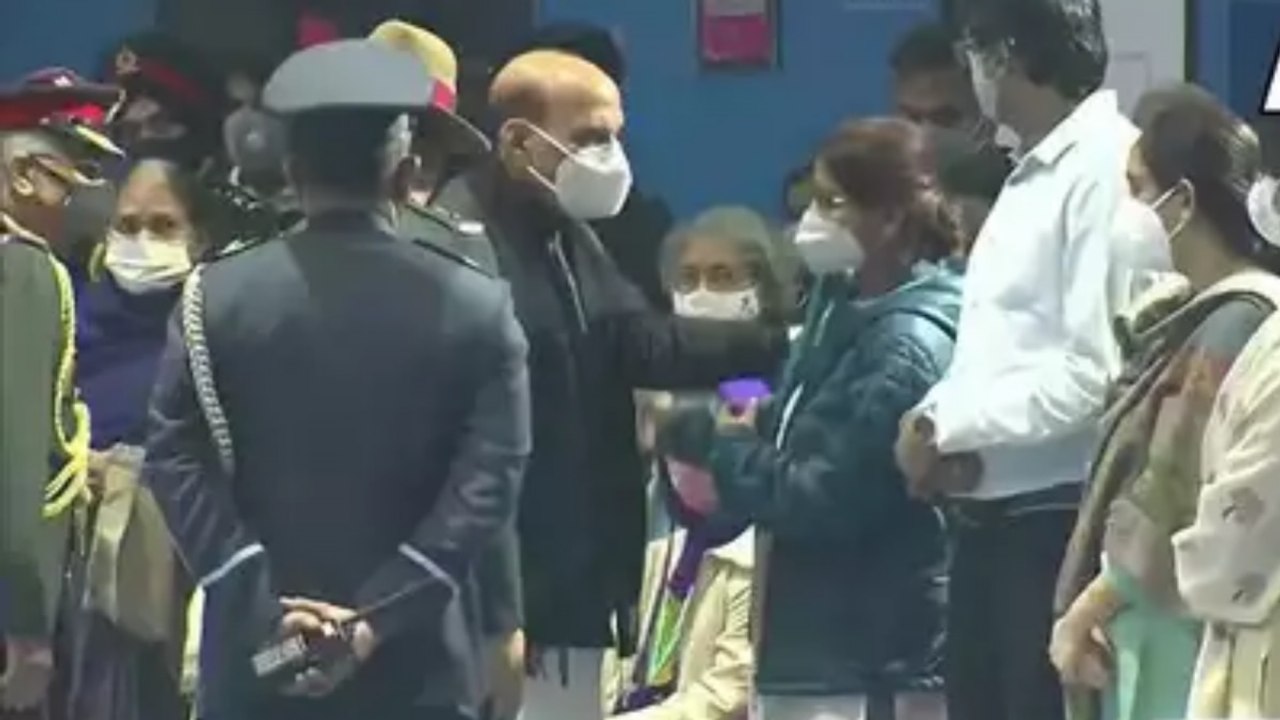 Rajnath Singh pays tribute to CDS Rawat at Palam airbase