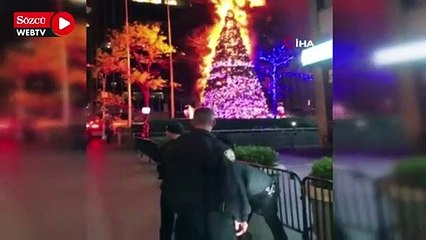 ABD’de 15 metrelik yılbaşı ağacı ateşe verildi