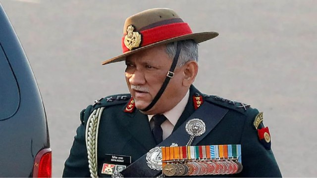 Dehradun mourns the death of Bipin Rawat, people pay homage