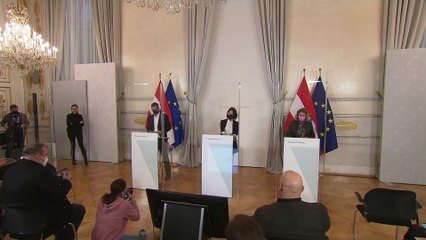 COVID: Τι λέει ο ΕΜΑ για την ενισχυτική δόση