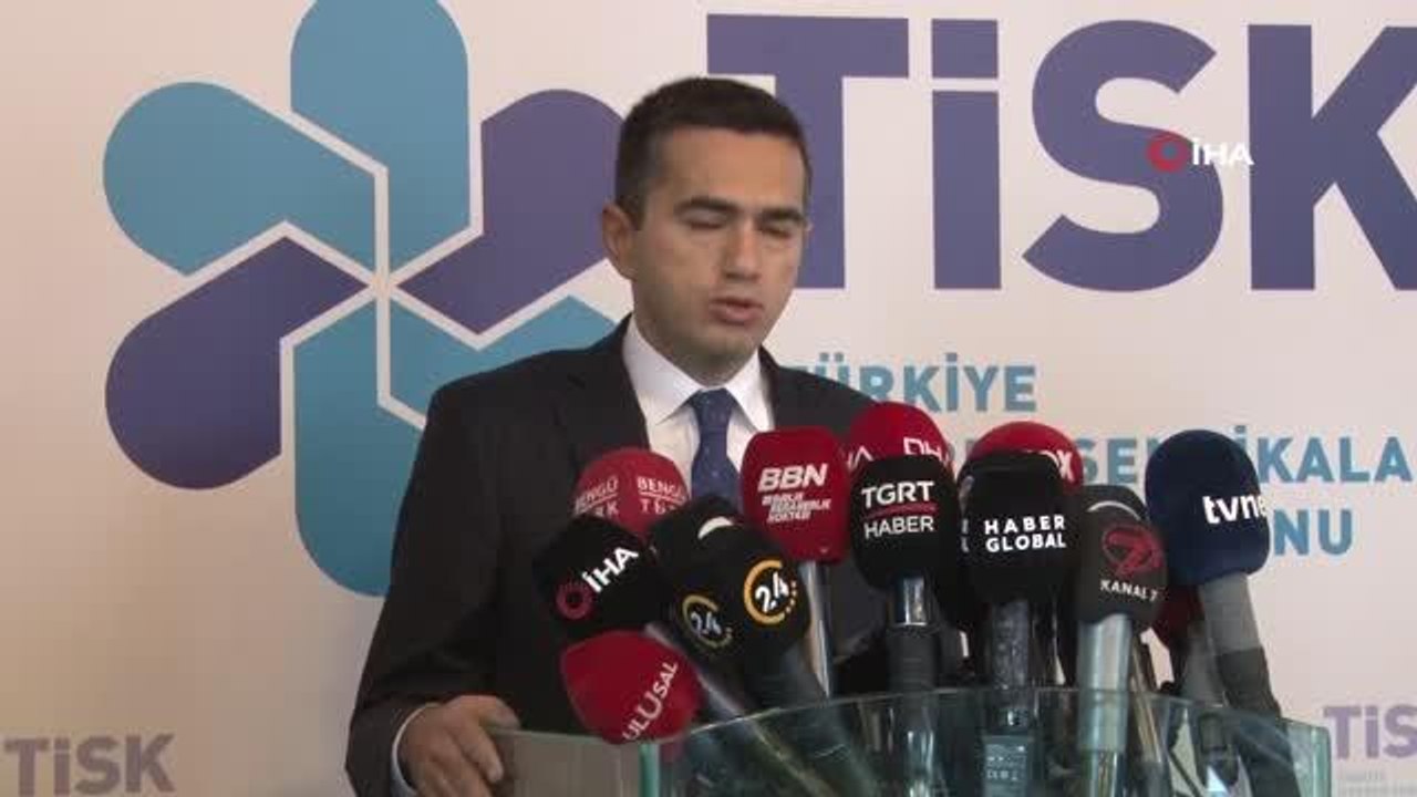 TİSK Başkanı Akkol: "Vergi indirimi ve teşvik konusu asgari ücret konusunda belirleyici olacaktır"