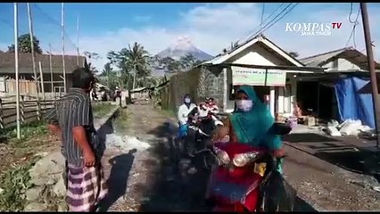 Situasi Semeru Terkini, Semeru Keluarkan Kepulan Asap Aktivitas Normal