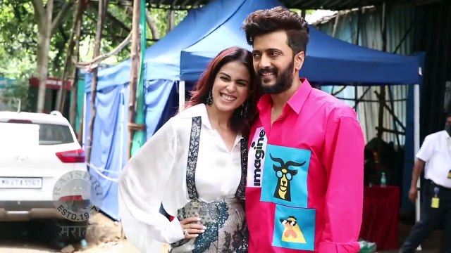 Riteish Deshmukh Announces His Directorial Debut with a Marathi Film Starring Wife Genelia Deshmukh