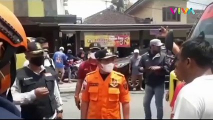 Bupati Geram! Sopir Truk Nekat Keruk Pasir di Semeru
