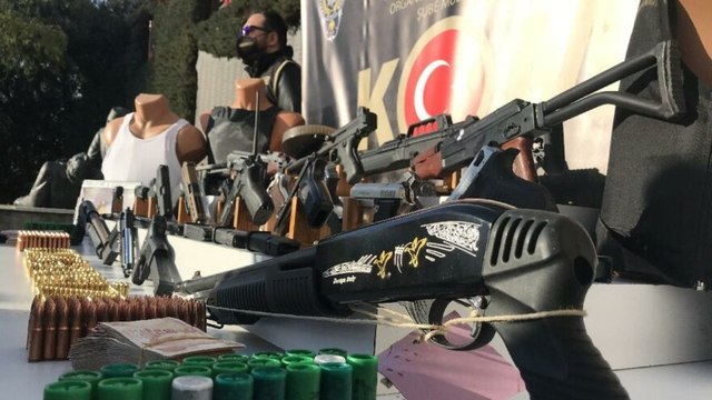 Çete hesaplaşmasından cephanelik çıktı