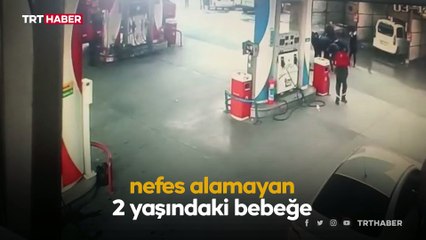İtfaiye ekipleri yangın dönüşü bebeğe nefes oldu