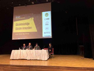 "10 Aralık Dünya İnsan Hakları Günü" kapsamında panel düzenlendi