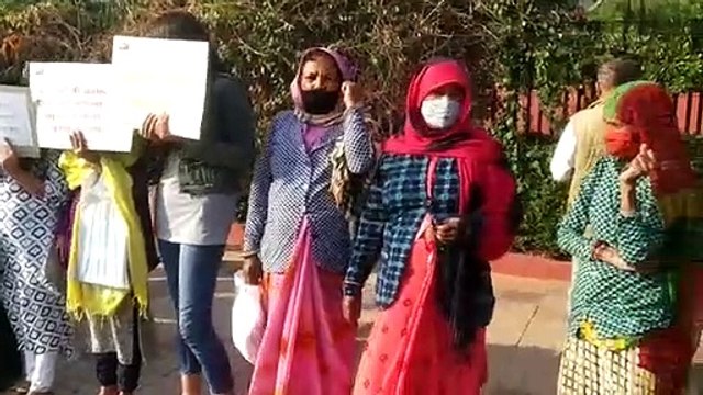 अम्बेडकर सर्किल पर जुटे जन संगठन,महिलाओं के प्रति यौन हिंसा पर जताया विरोध