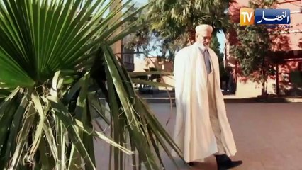 عين تموشنت ..الحاج مسطفى أقدم مغسلي ومكفني الأموات  خادم الأموات والأحياء