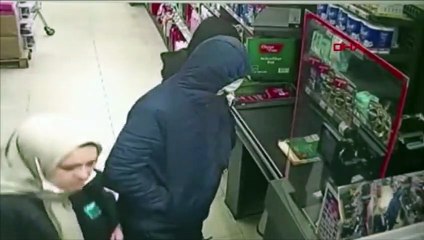 Cerrahi maskeyle soygun girişimi!