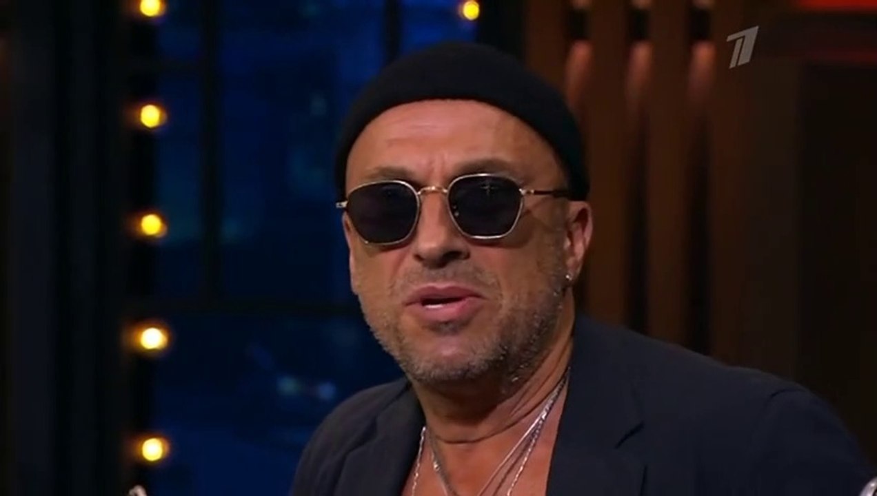 Вечерний Ургант (10.12.2021)