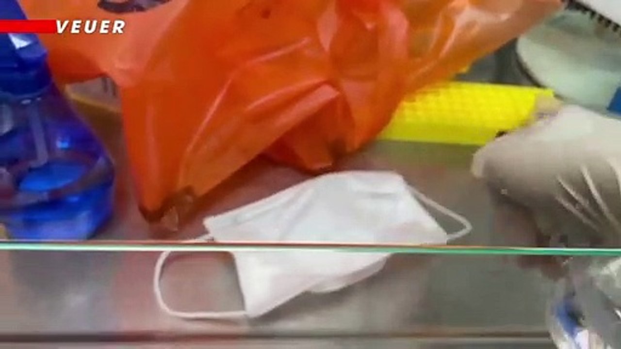 A Mask That Glows if the Wearer Has COVID-19? Japanese Scientists are Working On It