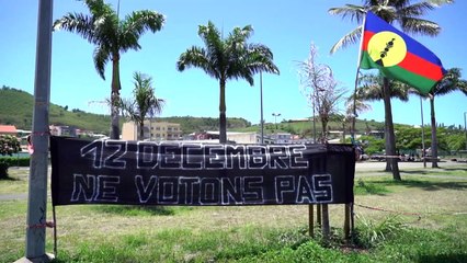 Nouvelle-Calédonie: opposés au référendum, les indépendantistes kanak décrètent "un an de deuil"