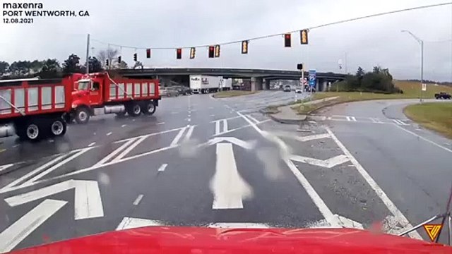 Car Accident — PORT WENTWORTH, GA | Car Accident | Caught On Dashcam | Close Call | Footage Show