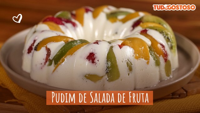 Pudim de Salada de Frutas
